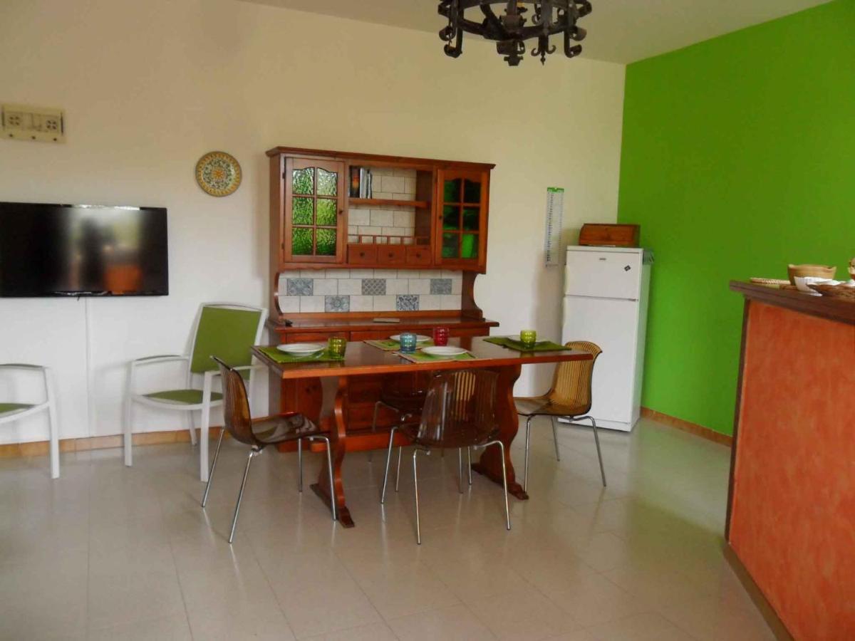 La Casa Di Peppe Apartment Favignana Ngoại thất bức ảnh